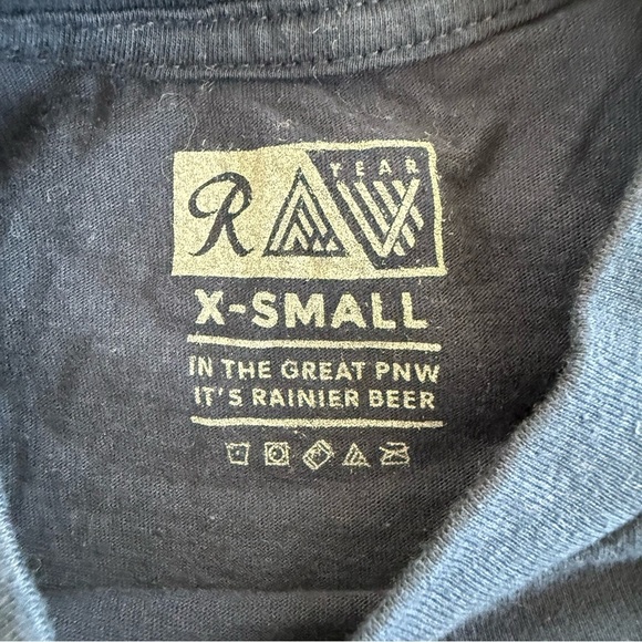 Rainier The Great Pacific NW Beer Graphic Navy T-Shirt Size X-Small - Picture 8 of 8